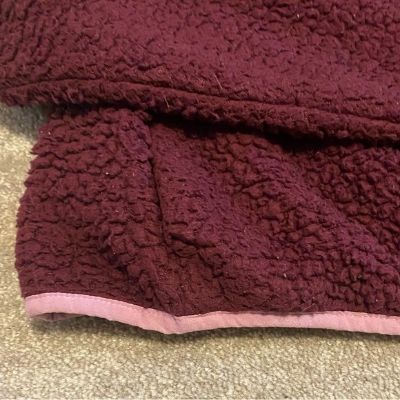 Champion Sherpa Fuzzy Teddy Cropped Purple and Pink Sweater Quarter Zip Winter - Picture 9 of 10